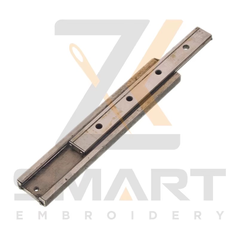 Χρησιμοποιήθηκε πρωτότυπο 6 χρώματα Tajima Looper Case Slide Μονάδα Chenille Εμβρυοθήκη μηχανή μέρη CL0233010600 CH018